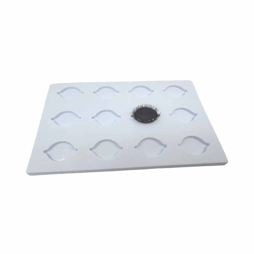 Gossamer Foam Trays, Set of 2 **Lashify** Eyelash Holders